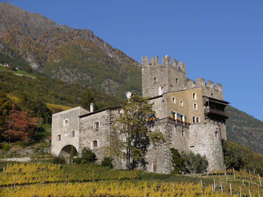 Hotel Schoenblick Naturns Exterior photo